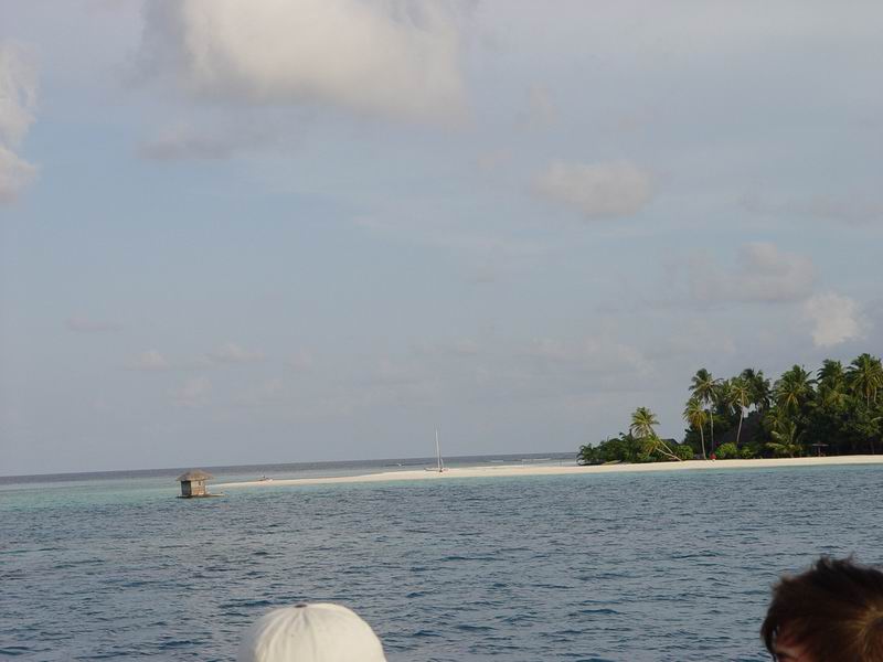 maldives100.jpg
